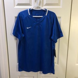 Nike soccer jersey. Size XL, NWT